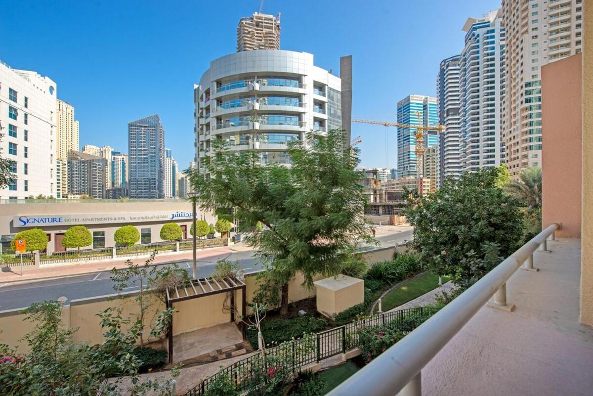 Stylish 2br At Belvedere With Balcony Views Holiday home