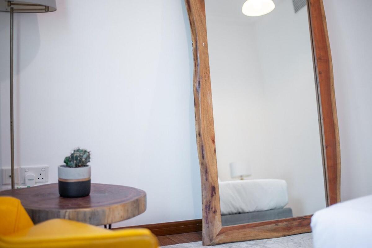 Stylish 2br At Belvedere With Balcony Views *